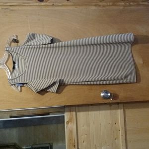 Women L Cold Shoulder Dress Striped Tan Navy Rib